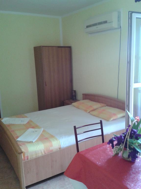 Guesthouse Lautasevic Petrovac Zewnętrze zdjęcie