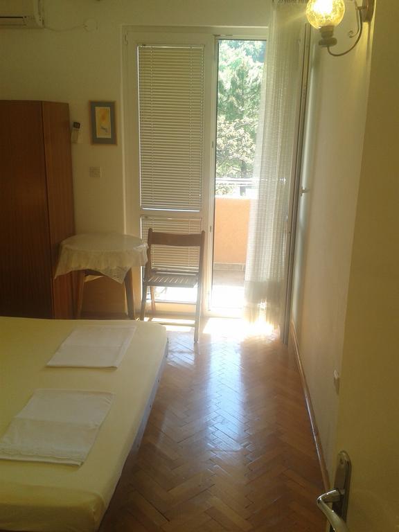 Guesthouse Lautasevic Petrovac Zewnętrze zdjęcie